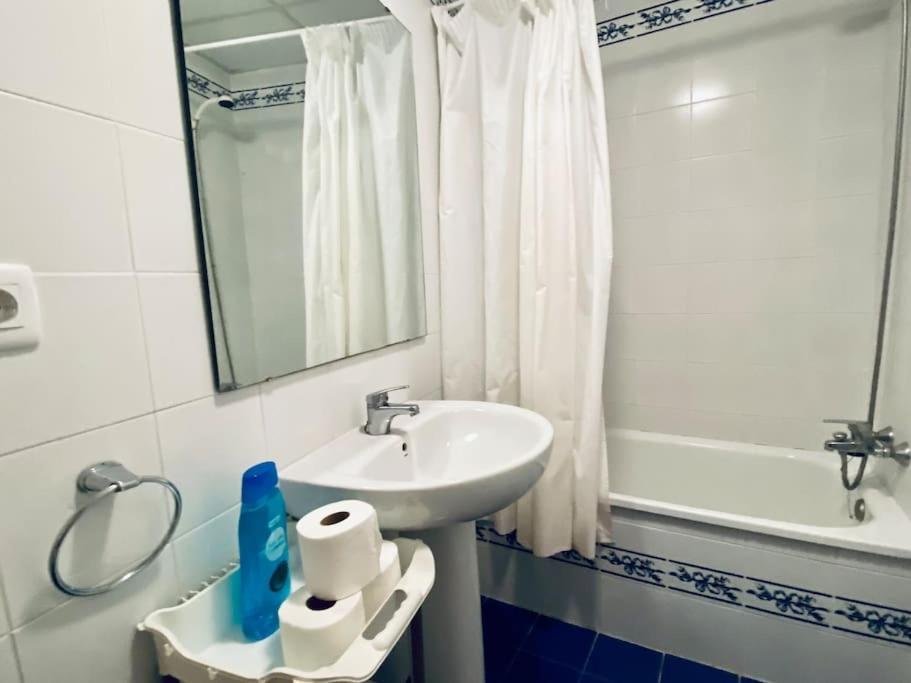 Villa Palacio Playa Y Piscina Grupo Ac Gestion Кадис Екстериор снимка